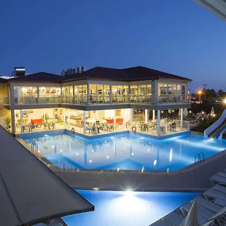 Sun Club Hotel *